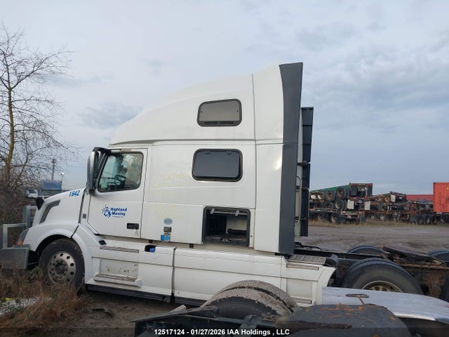 4V4NC9EH9GN928570 Volvo Vn L