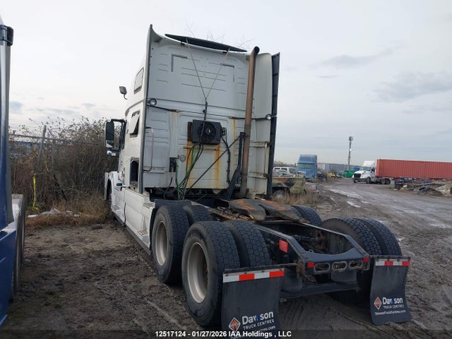 4V4NC9EH9GN928570 Volvo Vn L