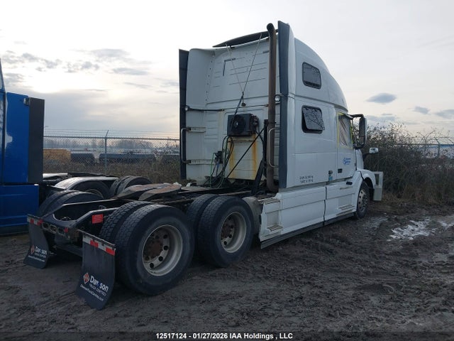 4V4NC9EH9GN928570 Volvo Vn L