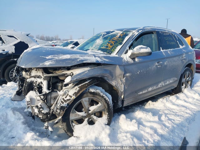 WA1AAAFY4R2069029 Audi Q5 Komfort 45