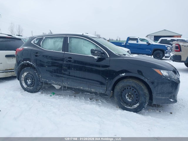 JN1BJ1CP3KW218926 Nissan Qashqai S
