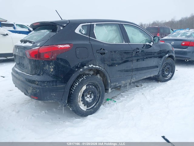 JN1BJ1CP3KW218926 Nissan Qashqai S