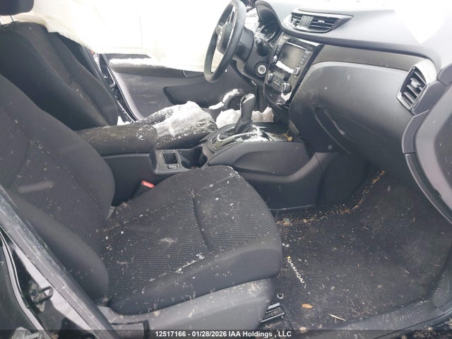 JN1BJ1CP3KW218926 Nissan Qashqai S