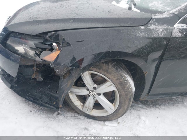 12517173 :رقم المزاد ، 1VWBH7A3XDC085644 vin ، 2013 Volkswagen Passat Se مزاد بيع