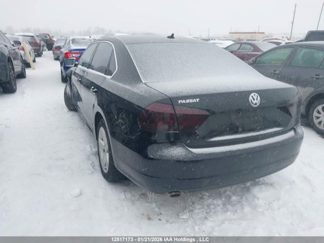 12517173 :رقم المزاد ، 1VWBH7A3XDC085644 vin ، 2013 Volkswagen Passat Se مزاد بيع