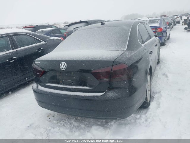12517173 :رقم المزاد ، 1VWBH7A3XDC085644 vin ، 2013 Volkswagen Passat Se مزاد بيع