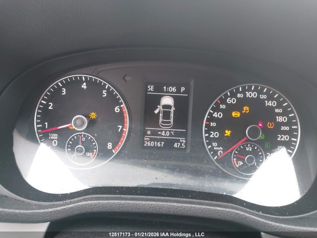 12517173 :رقم المزاد ، 1VWBH7A3XDC085644 vin ، 2013 Volkswagen Passat Se مزاد بيع