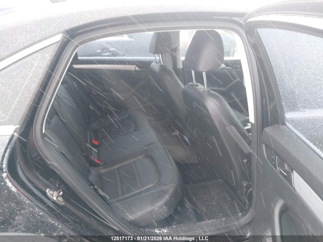 12517173 :رقم المزاد ، 1VWBH7A3XDC085644 vin ، 2013 Volkswagen Passat Se مزاد بيع