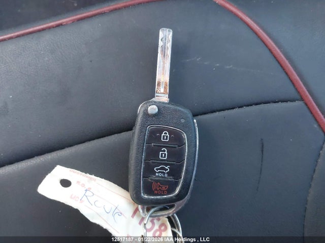 5NPE24AFXJH618196 Hyundai SONATA GL