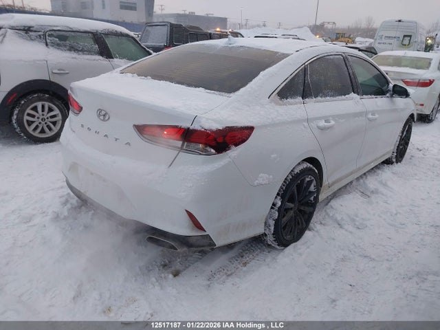 5NPE24AFXJH618196 Hyundai SONATA GL