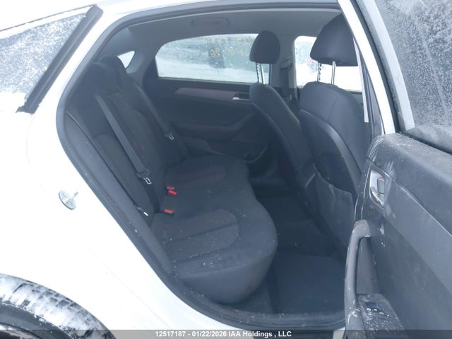 5NPE24AFXJH618196 Hyundai SONATA GL
