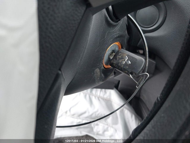 JA4AJUAU1RU610385 Mitsubishi RVR