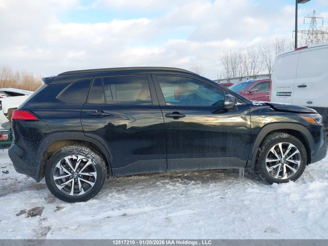 7MUBAABG7RV091810 Toyota Corolla Cross Le