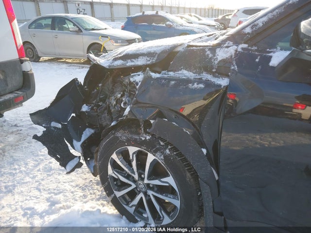 7MUBAABG7RV091810 Toyota Corolla Cross Le