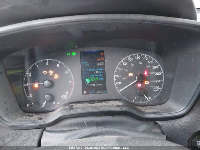 7MUBAABG7RV091810 Toyota Corolla Cross Le