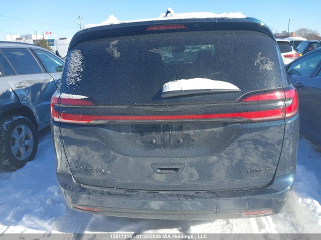 Chrysler Pacifica Limited 2025 2C4RC1GG5SR603039 Image 16