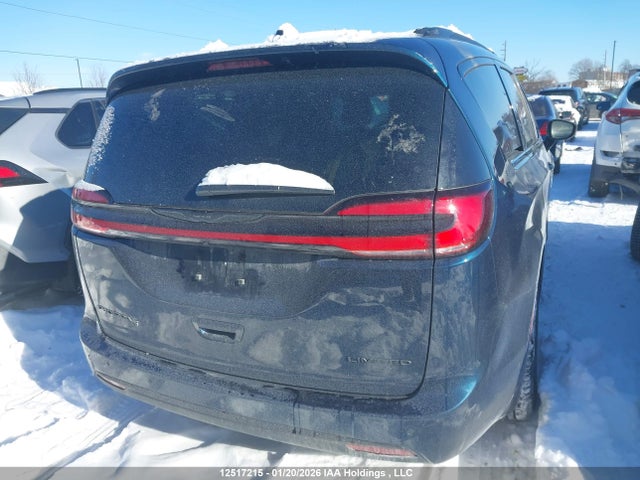 Chrysler Pacifica Limited 2025 2C4RC1GG5SR603039 Image 4