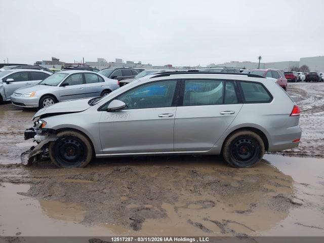 3VW117AU0KM517680 Volkswagen Golf Sportwagen S