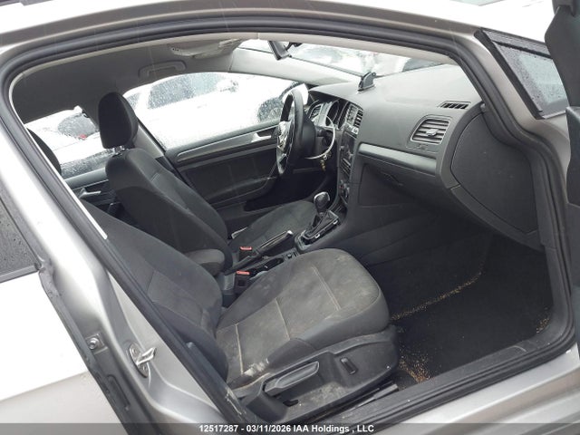 3VW117AU0KM517680 Volkswagen Golf Sportwagen S