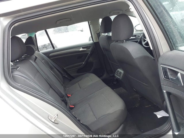 3VW117AU0KM517680 Volkswagen Golf Sportwagen S