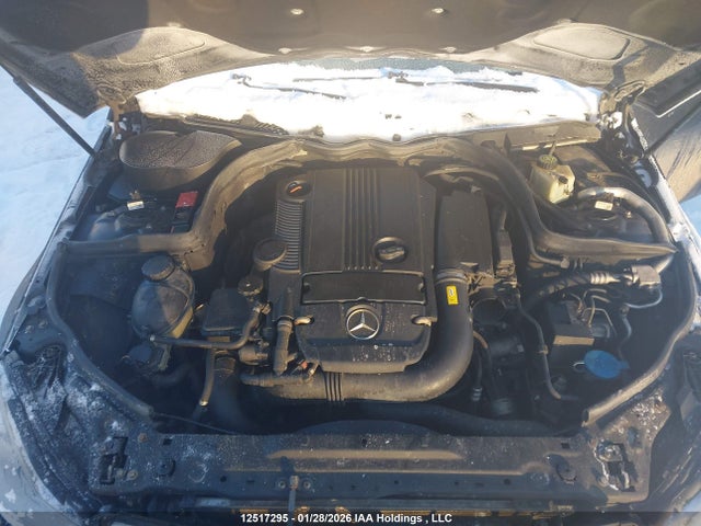 2012 Mercedes-benz C 250 მანქანა იყიდება აუქციონზე, vin: WDDGJ4HB5CF811356, აუქციონის ნომერი: 12517295