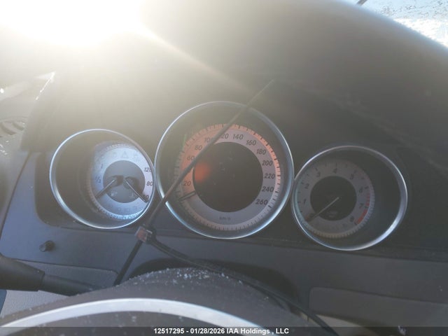 2012 Mercedes-benz C 250 მანქანა იყიდება აუქციონზე, vin: WDDGJ4HB5CF811356, აუქციონის ნომერი: 12517295