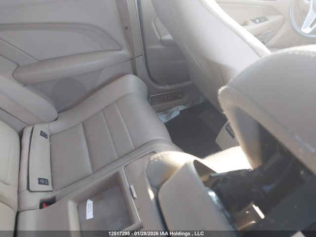 2012 Mercedes-benz C 250 მანქანა იყიდება აუქციონზე, vin: WDDGJ4HB5CF811356, აუქციონის ნომერი: 12517295