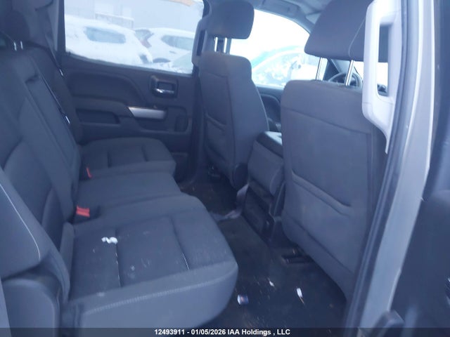 3GCUKREC8HG260155 Chevrolet Silverado 1500 2lt
