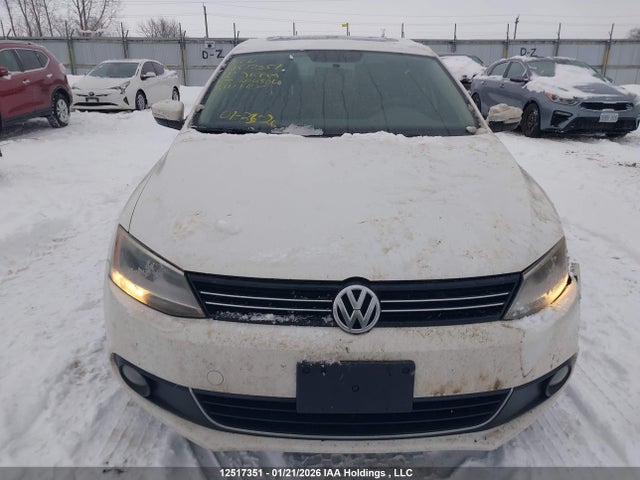 12517351 :رقم المزاد ، 3VWLX7AJ0CM380500 vin ، 2012 Volkswagen Jetta 2.5l Highline مزاد بيع