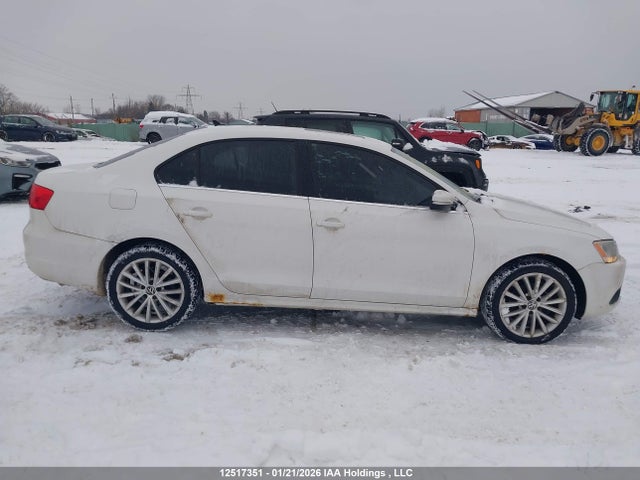 12517351 :رقم المزاد ، 3VWLX7AJ0CM380500 vin ، 2012 Volkswagen Jetta 2.5l Highline مزاد بيع