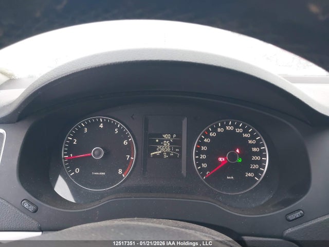 12517351 :رقم المزاد ، 3VWLX7AJ0CM380500 vin ، 2012 Volkswagen Jetta 2.5l Highline مزاد بيع