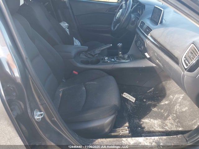 3MZBM1L7XGM275018 Mazda Mazda3 Gs