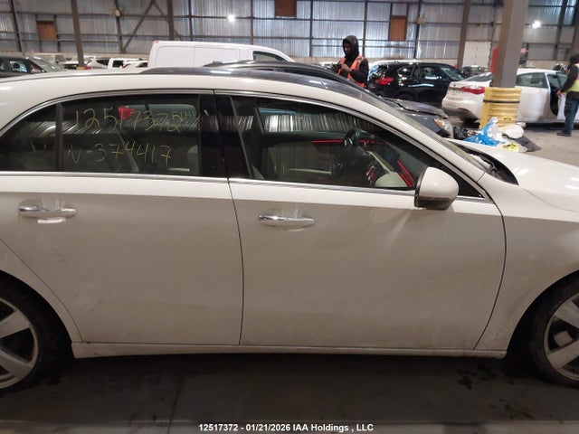 W1K3F4HB4NJ374417 Mercedes-Benz A 250 4matic