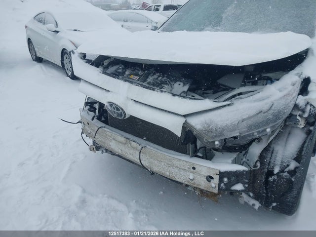 2T3B1RFV3MC208857 Toyota RAV4 LE