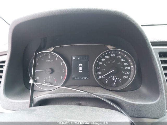 12517437 :رقم المزاد ، KMHD84LF0HU252543 vin ، 2017 Hyundai Elantra Gl مزاد بيع