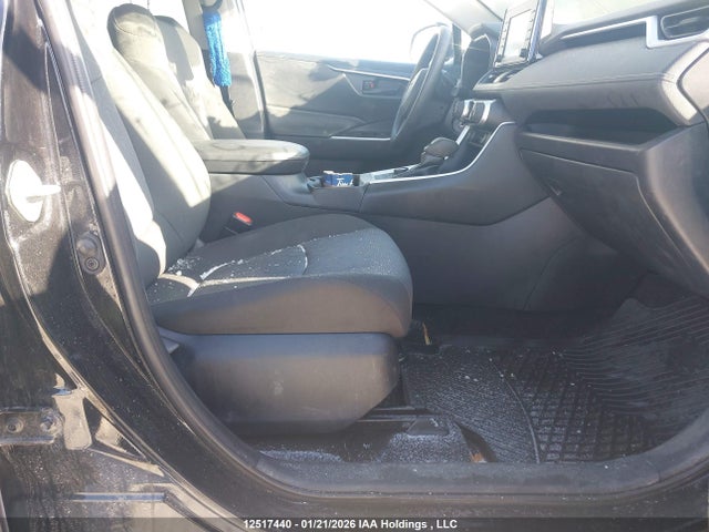 2T3BWRFV4LW077257 Toyota RAV4 LE