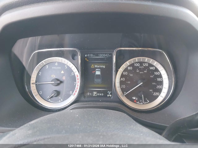 1N6AA1E52HN506436 Nissan Titan Sv/sl/pro-4x/plat Res