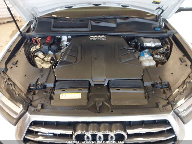WA1WAAF75HD007672 Audi Q7 Technik S-line