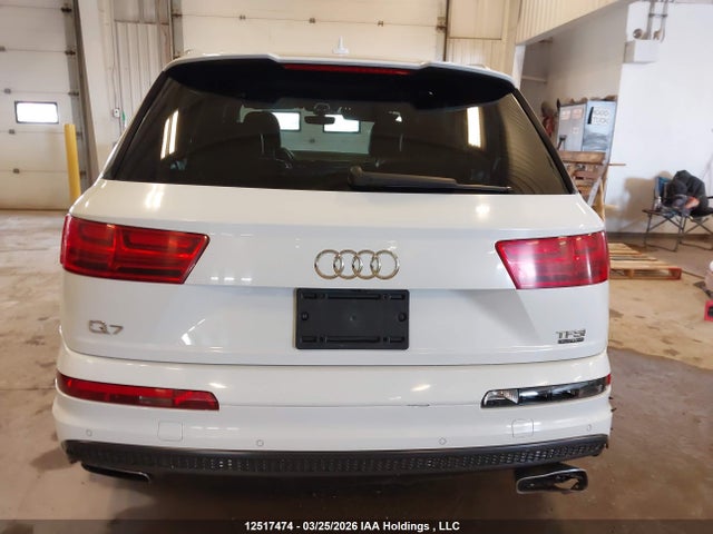WA1WAAF75HD007672 Audi Q7 Technik S-line