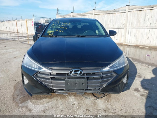 KMHD84LF9KU801003 Hyundai Elantra Luxury