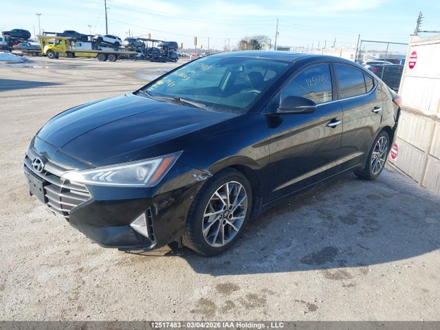 KMHD84LF9KU801003 Hyundai Elantra Luxury