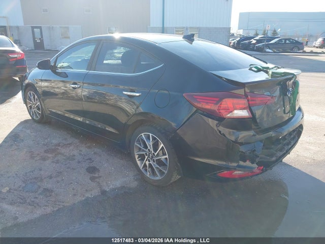 KMHD84LF9KU801003 Hyundai Elantra Luxury