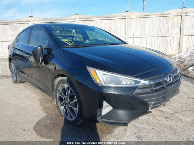KMHD84LF9KU801003 Hyundai Elantra Luxury