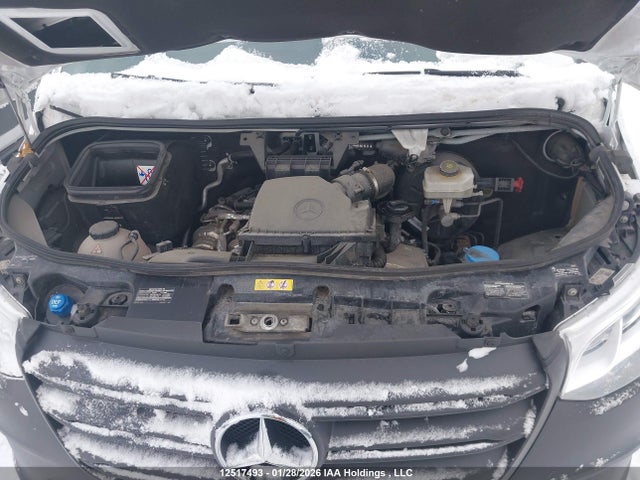 W1Y4KCHYXPP574433 Mercedes-Benz Sprinter 2500
