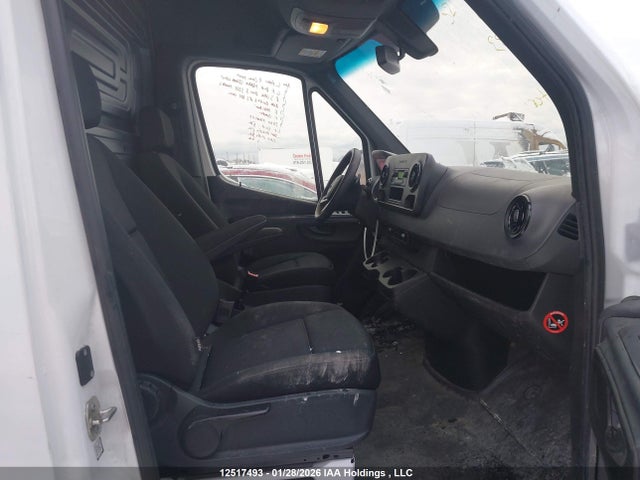 W1Y4KCHYXPP574433 Mercedes-Benz Sprinter 2500