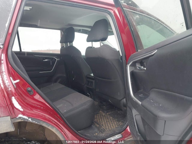 2T3W1RFV0KC026189 Toyota Rav4 Xle