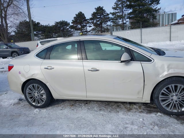 1G4PT5SV3F4151231 Buick Verano