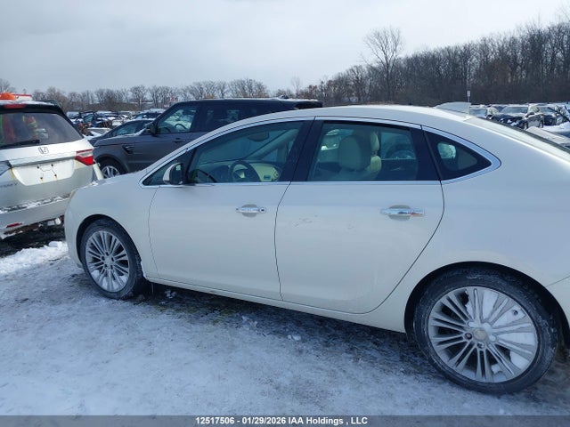 1G4PT5SV3F4151231 Buick Verano