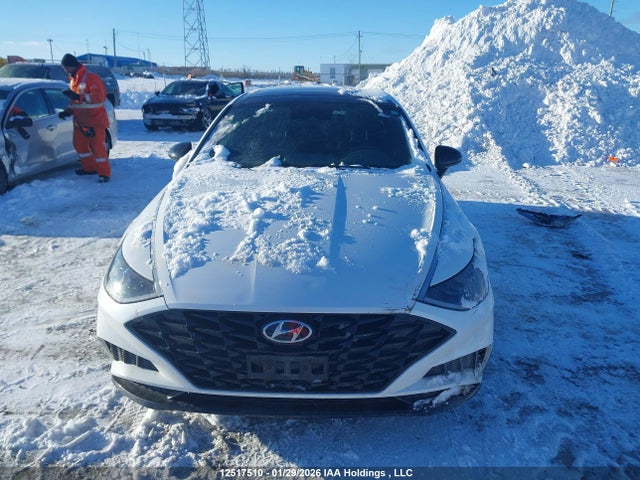 KMHL44J27PA323051 Hyundai Sonata Sport 1.6t 4dr