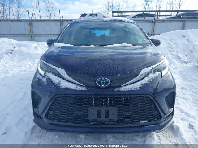 5TDGSKFC5RS135099 Toyota Sienna Xse 7-passenger